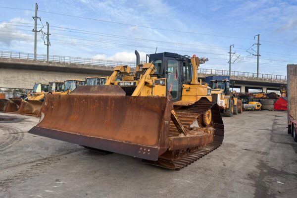 CAT D6T
