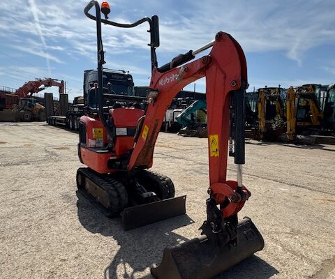 Kubota K008-5