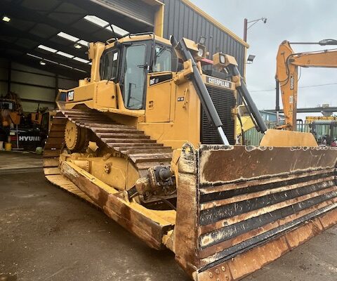 CAT D6T