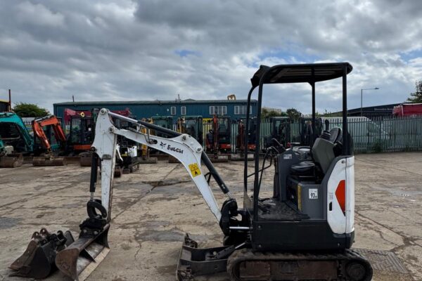 BOBCAT E17 Z