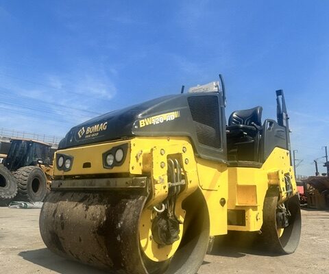 BOMAG BW 120 AD-5 Tandem Roller